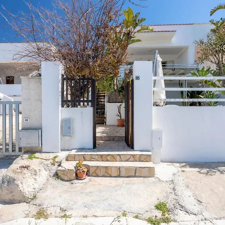 Studio Seccagrande By Interhome * Borgo Bonsignore